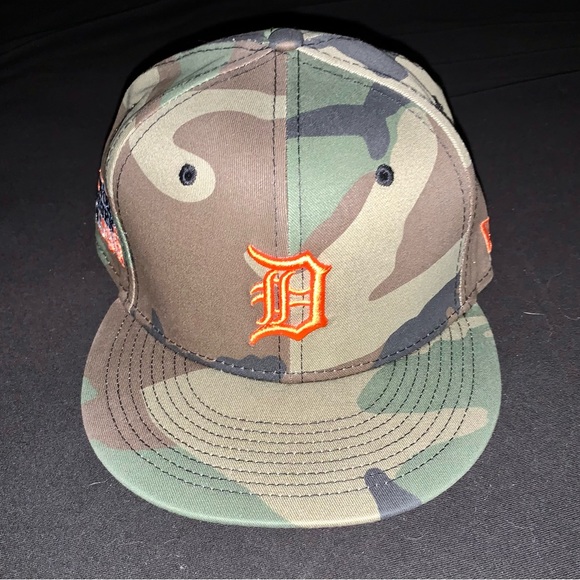 Detroit Tigers fitted New Era hat - Picture 2 of 3